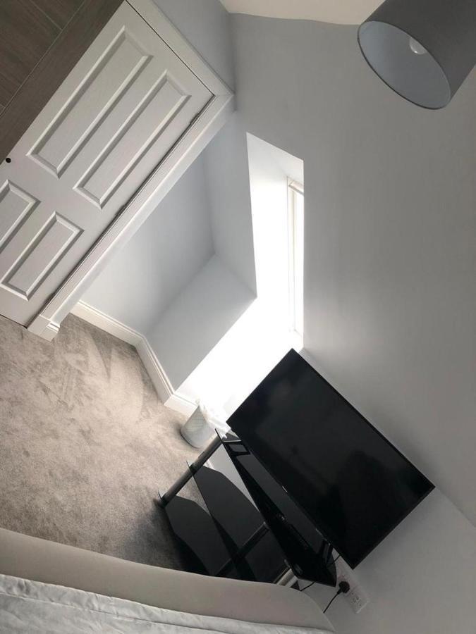 Alcantara- Modern Home With Hot Tub- Sleeps 10 Cromdale 외부 사진
