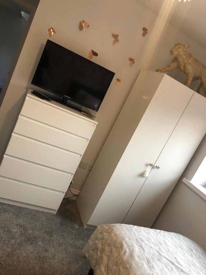 Alcantara- Modern Home With Hot Tub- Sleeps 10 Cromdale 외부 사진